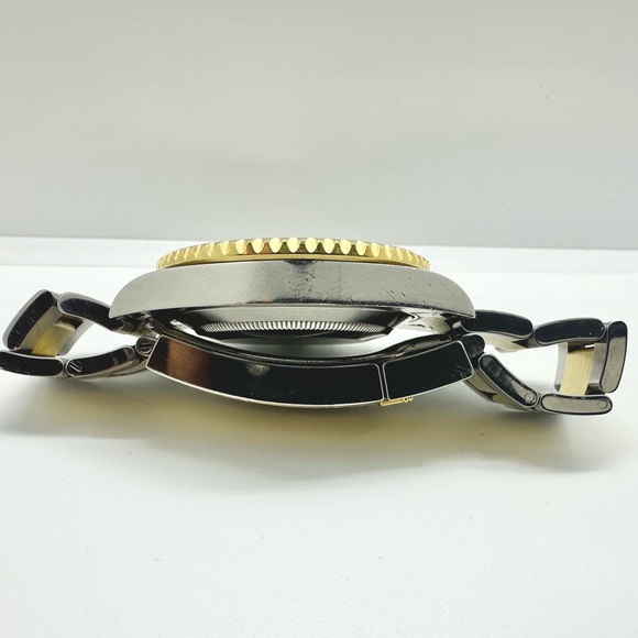 Rolex Submariner 116613LN - Picture 4 of 7